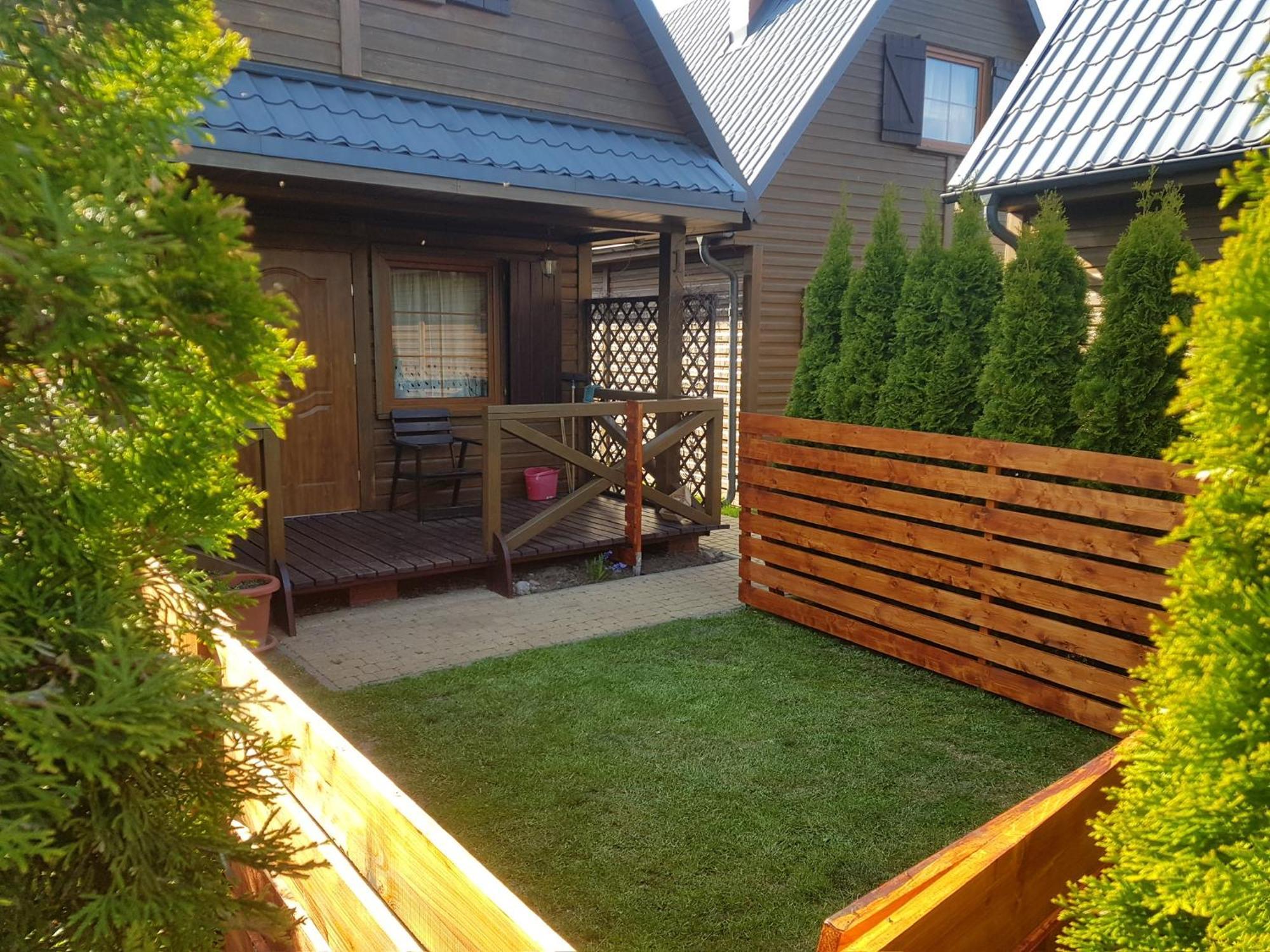 Caloroczne Domki Nad Morzem I Jeziorem Jezierzany Esterno foto