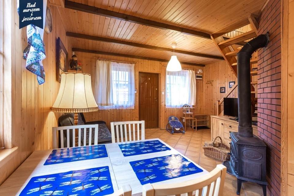 Caloroczne Domki Nad Morzem I Jeziorem Jezierzany Esterno foto