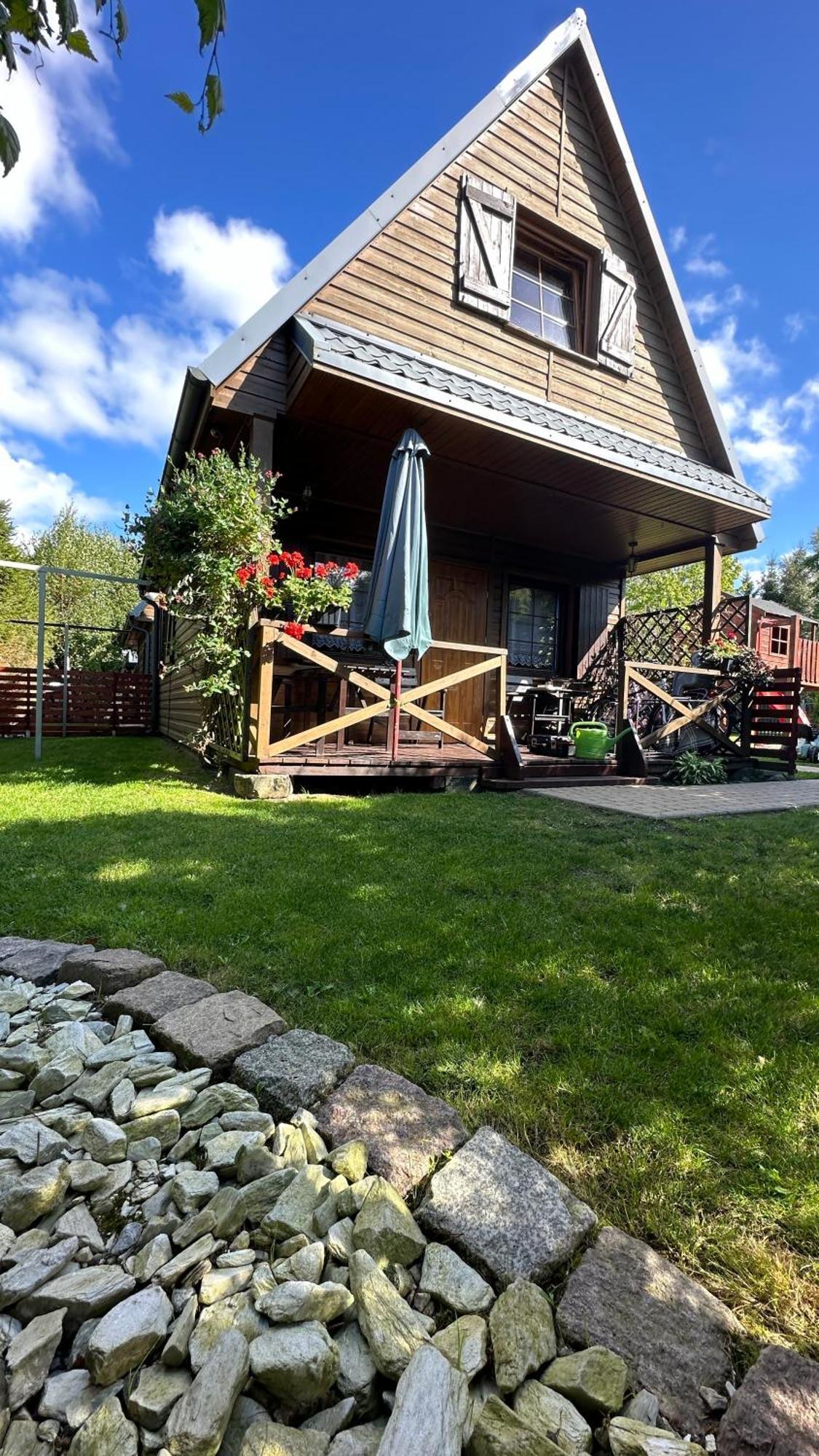Caloroczne Domki Nad Morzem I Jeziorem Jezierzany Esterno foto